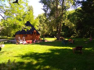 Profitez d'un salon de jardin sur chacun de nos hébergements.